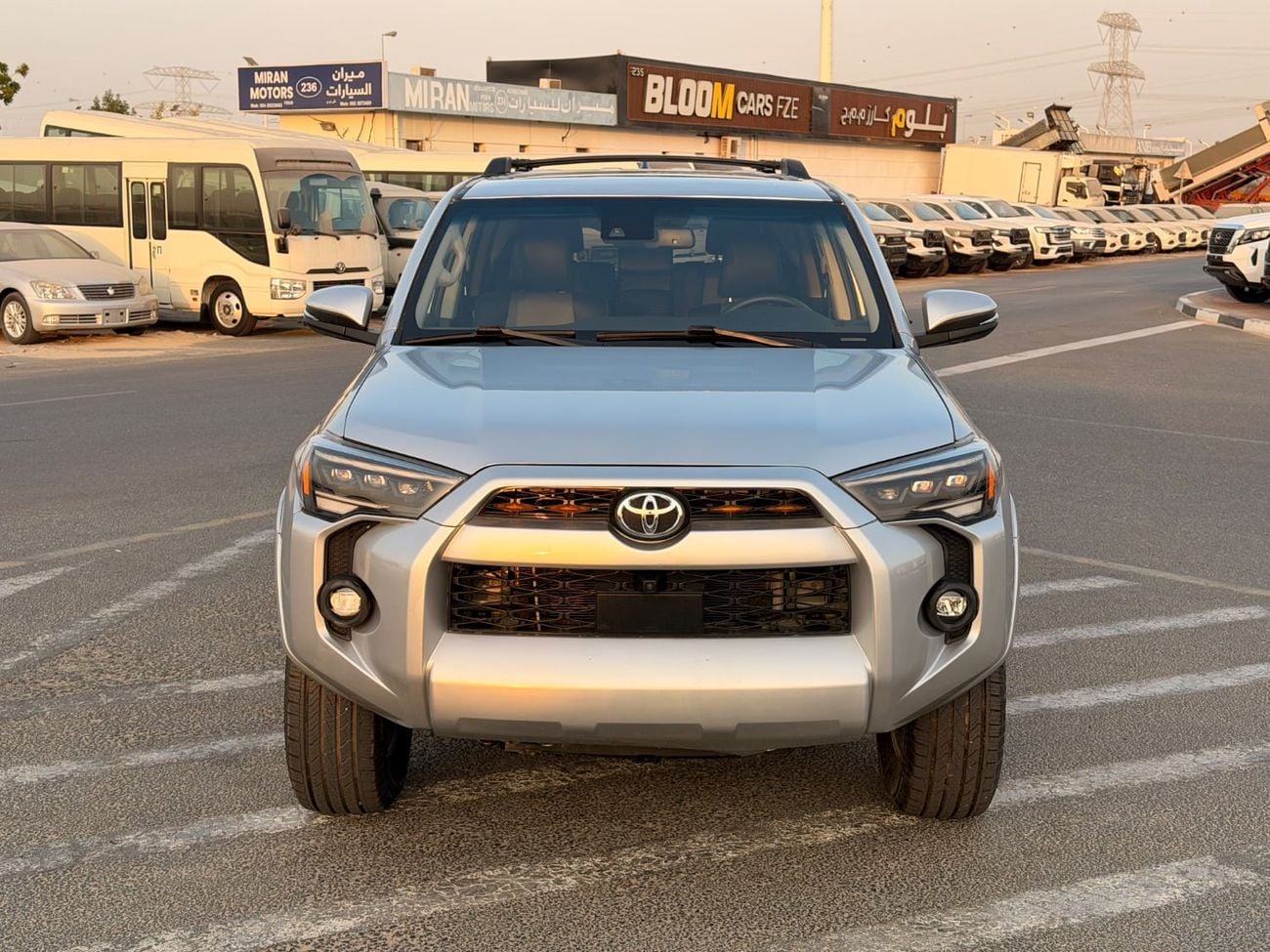 تويوتا فور رنر LIMITED تويوتا فور رنر SR5 بريميوم 2023، كاميرا 360 درجة، 7 مقاعد، كاملة المواصفات، مستوردة من الولايات المت