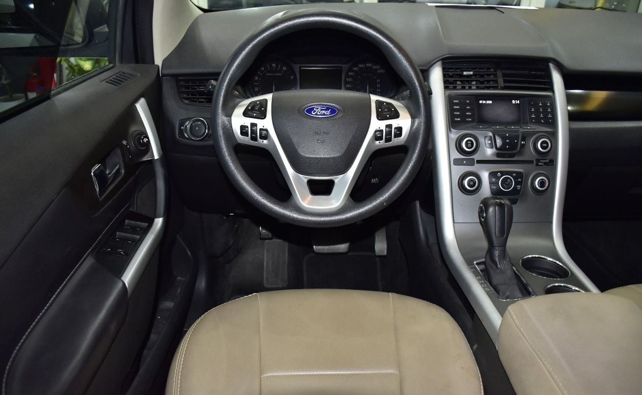 Ford Edge SE EXCELLENT DEAL for our Ford Edge ( 2014 Model ) in Silver Color GCC Specs