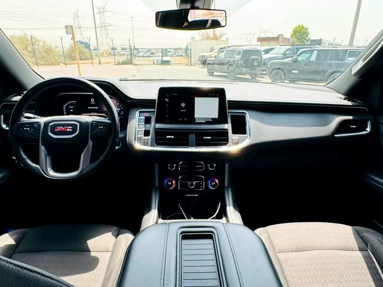GMC Yukon SLE YOKON - AMERICAN SPECS - ONLY 94,000 KM