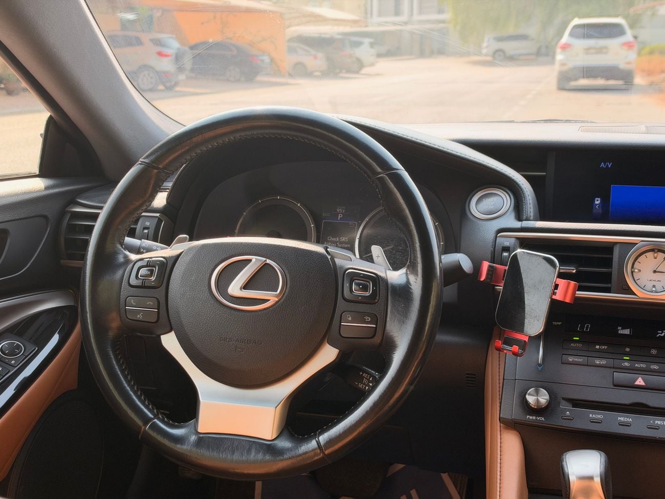 لكزس RX200t بريمير