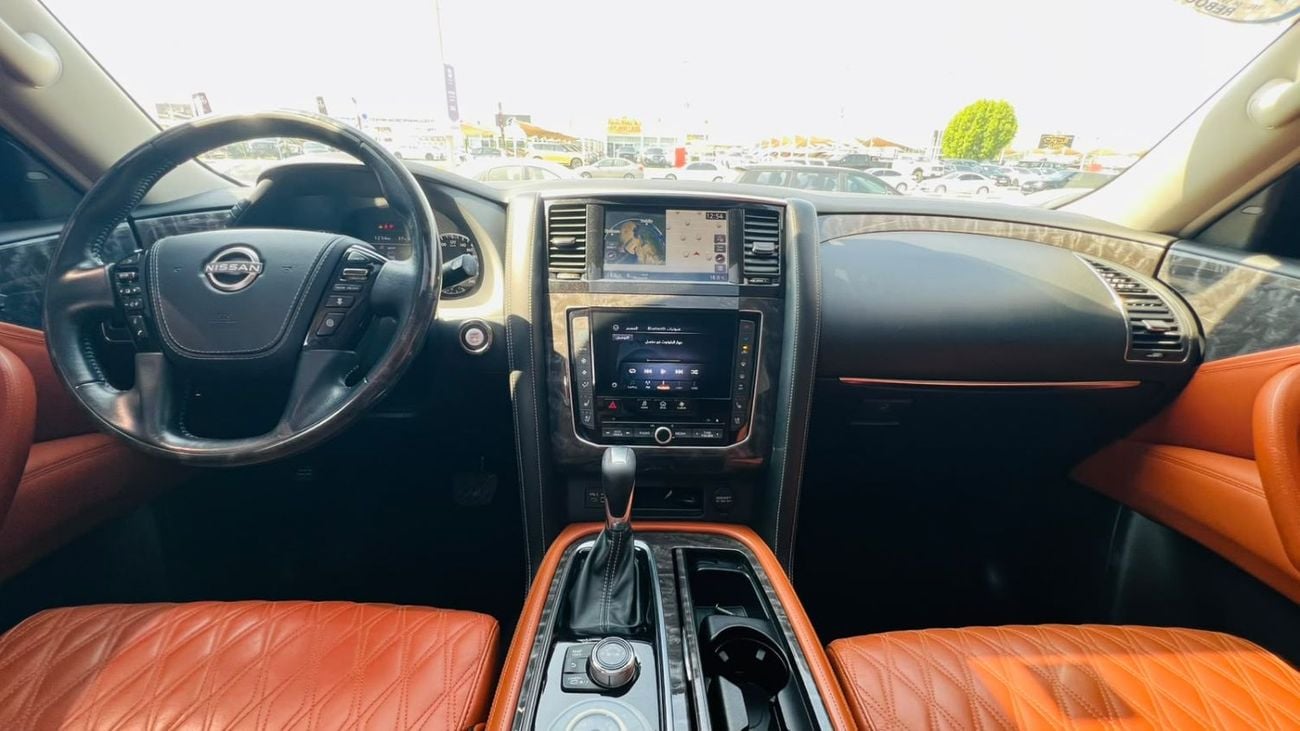 نيسان باترول LE بلاتينيوم سيتي محرك 5.6 لتر/V8