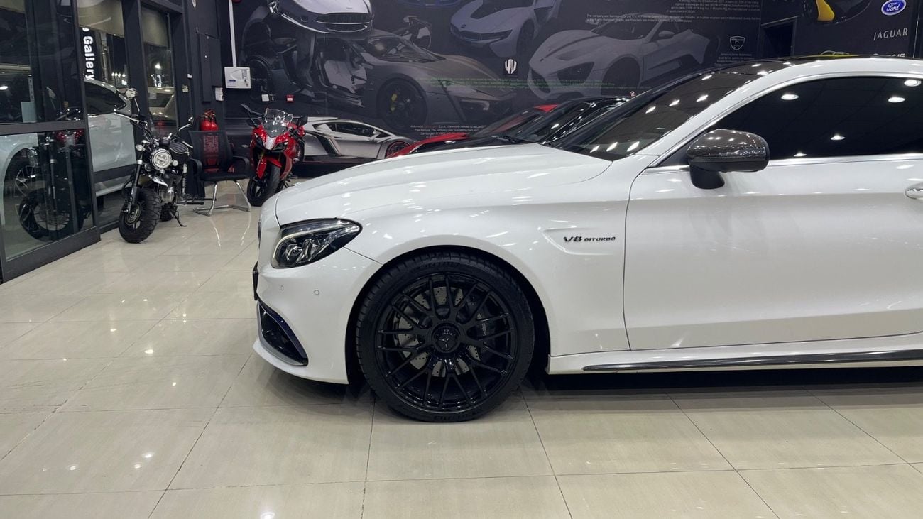 Mercedes Benz C 63 Coupe