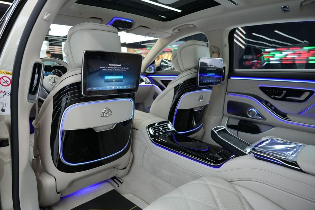 Mercedes Maybach S680 Maybach