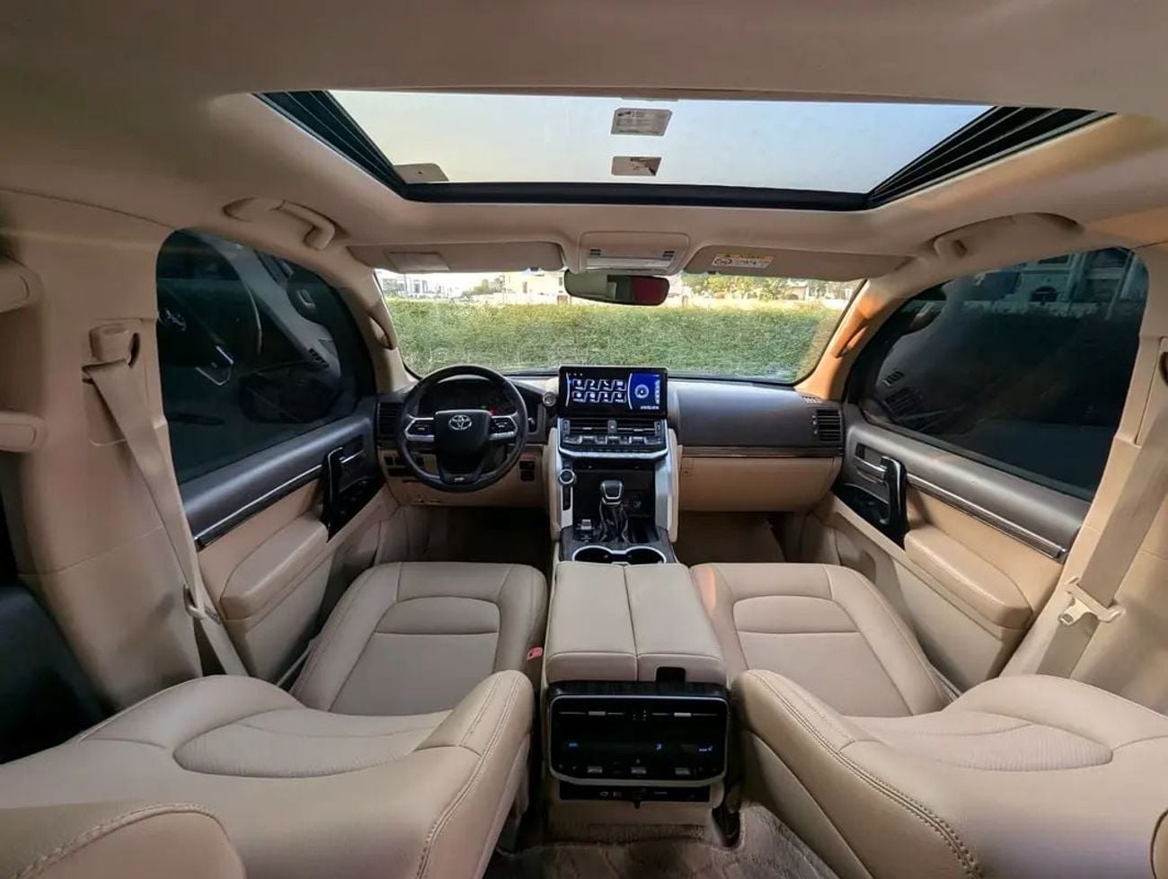 Toyota Land Cruiser GXR Facelifted 2025 Full Option V8 4.6L Interior and Exterior Condition