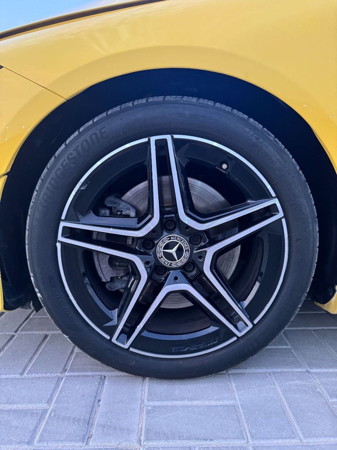 Mercedes Benz CLA250 PREMIUM