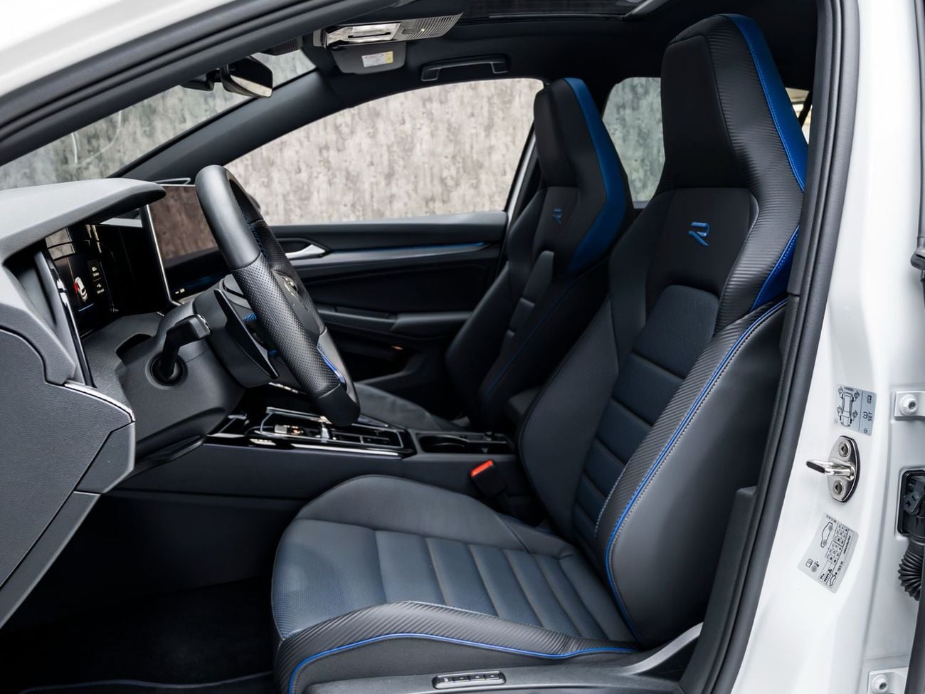 Volkswagen Golf R BUY NOW, PAY 2027 | THE BLACKLINE STANDAD | Warranty + Service, GCC, Low KMs