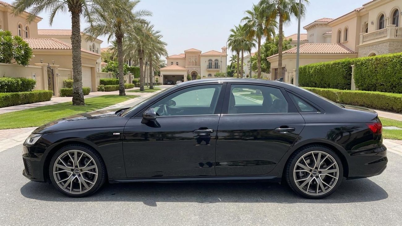 أودي A4 35 TFSI S-LINE كارس24 هي سوق ضخم للسيارات المستعملة موثوق ومضمون ٪كارس24 هي سوق ضخم للسيارات المستعملة موثوق ومضمون