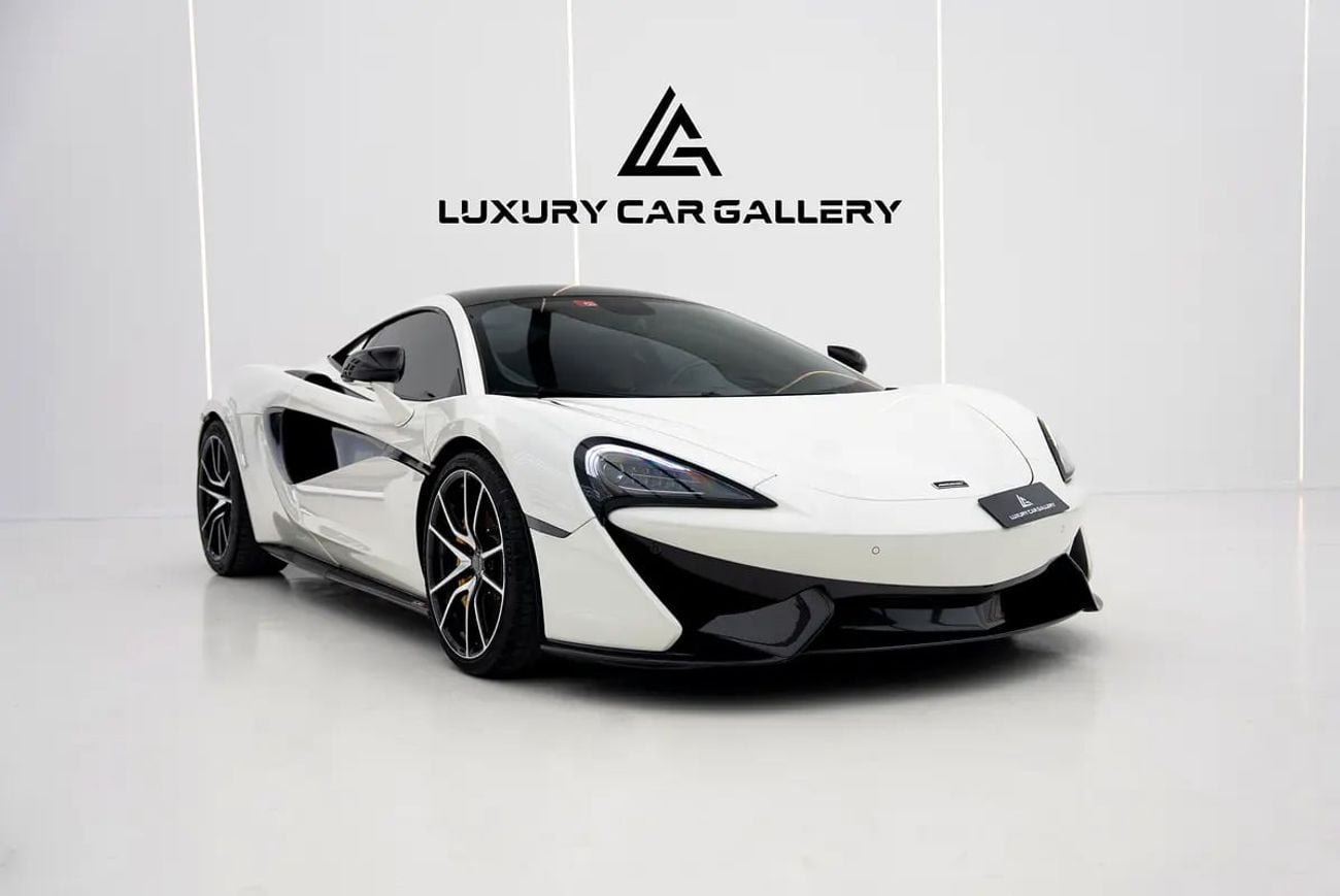مكلارين 570S ستاندارد GCC SPECS | VISIBLE CARBON FIBRE | 31,109 KM