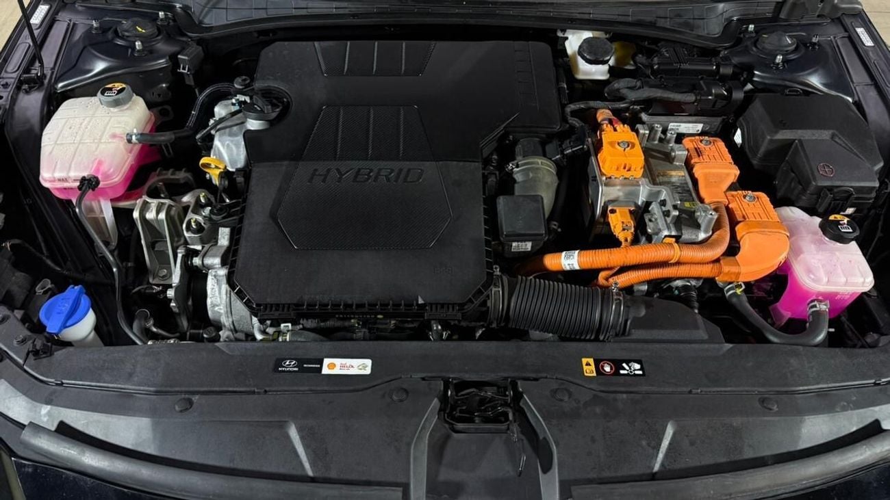 Hyundai Elantra HEV PREMIUM