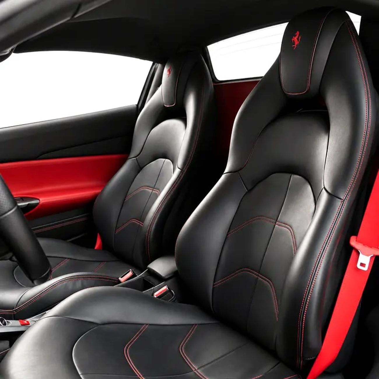 فيراري 488 سبايدر STANDARD 26,497 P.M • 0% Downpayment • • 1 Year Warranty