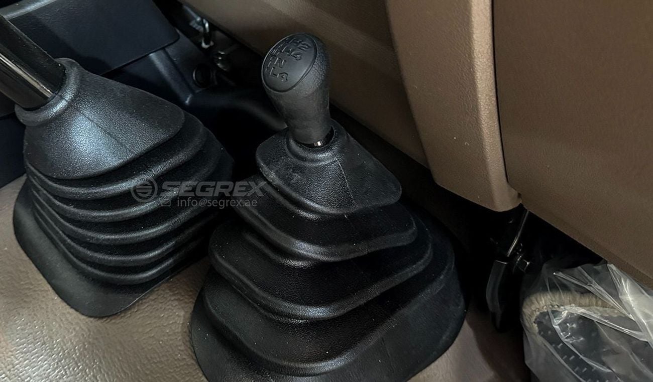 Toyota Land Cruiser 70 Hardtop LC71 . 4.0L . Petrol . 4WD . 5-Speed Manual . 7 Seats . 3 Doors | 2026 Model | For Export