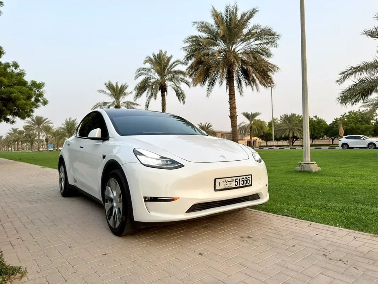 Tesla Model Y LONG RANGE - American Specs ADNOC PASS Cetficate
