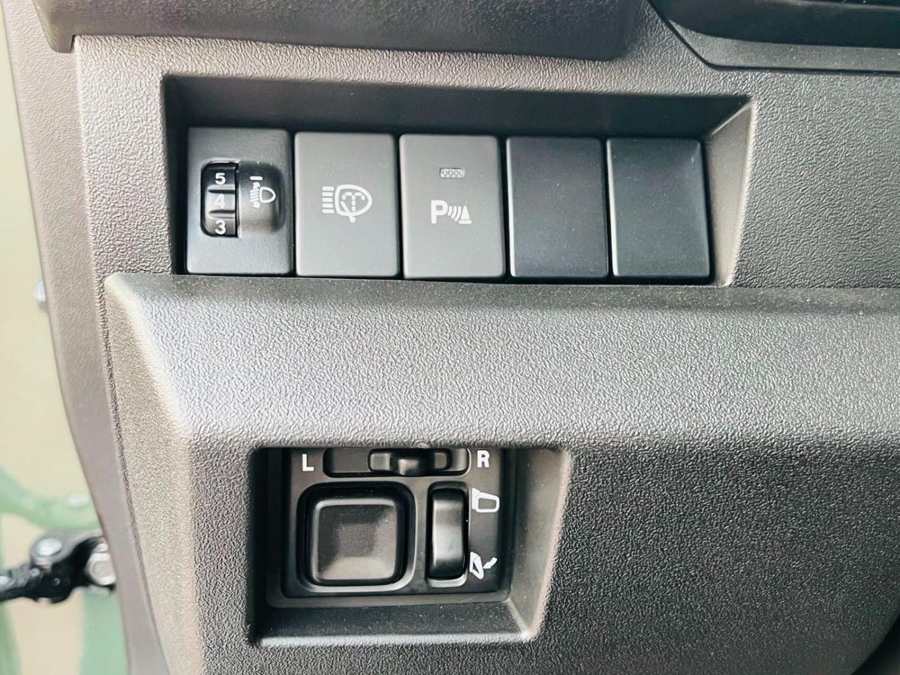سوزوكي جيمني SUZUKI JIMNY 5DR GLX GCC 2026 SUZUKI JIMNY 5DR GCC 2026