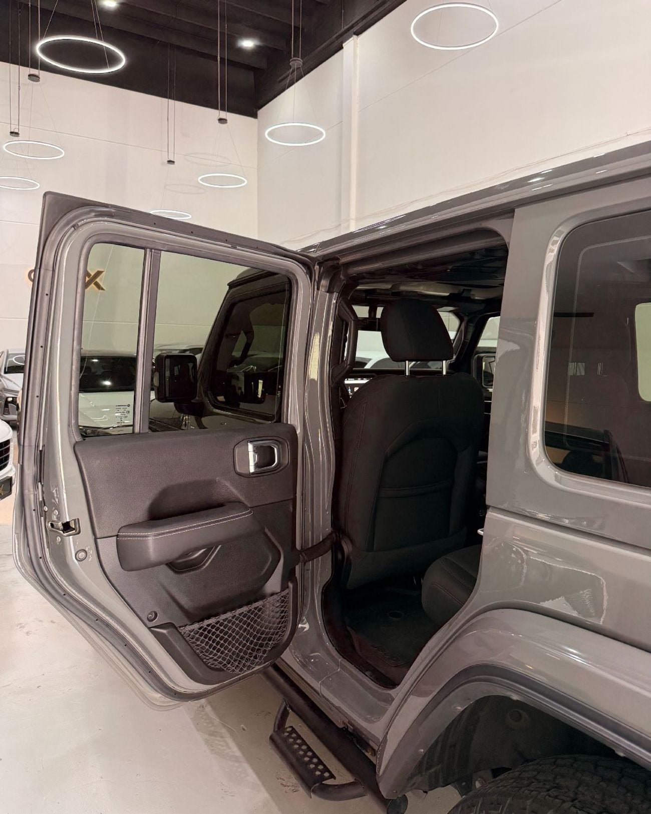 Jeep Wrangler Unlimited SAHARA