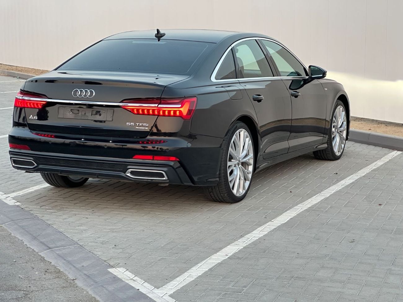 Audi A6 55 TFSI S-LINE