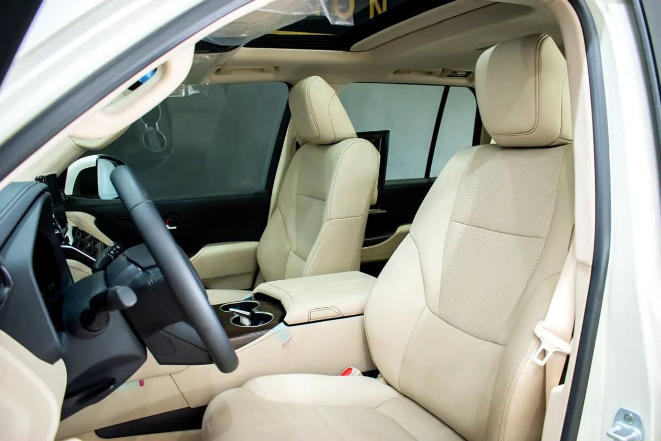 Toyota Land Cruiser GXR GCC Specs