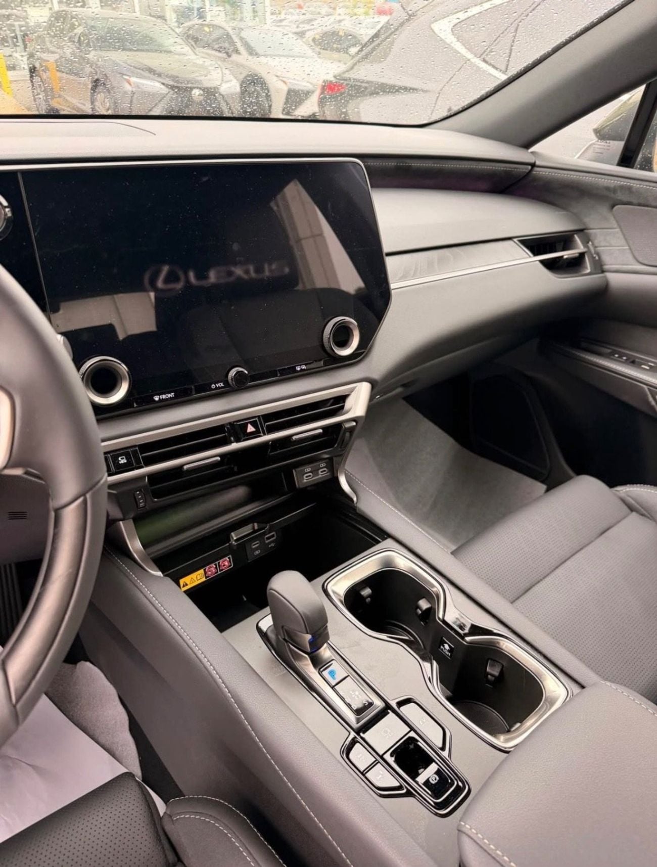 لكزس RX 350h PLATINUM