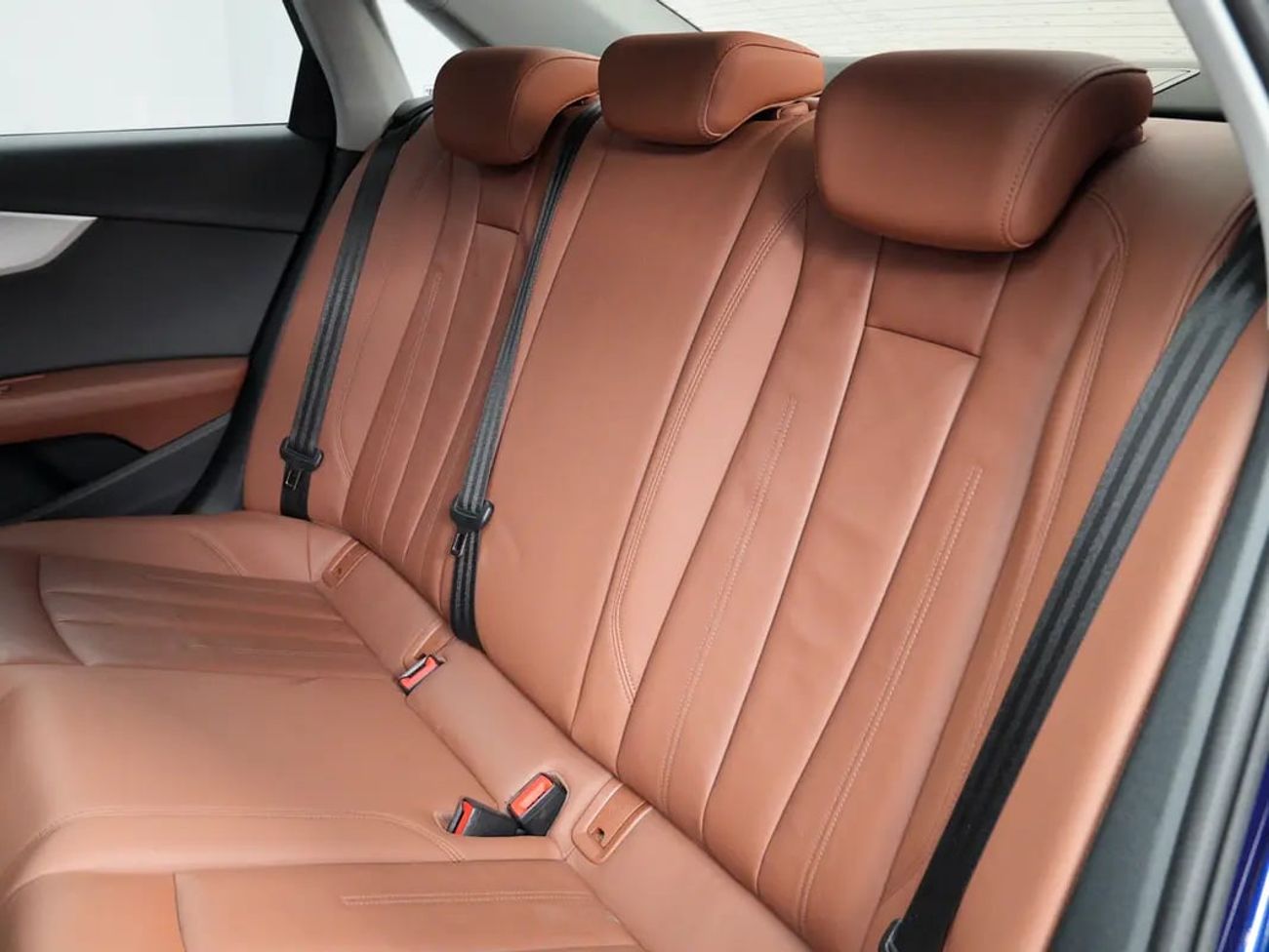 Audi A4 40 TFSI S-Line | GCC Specs | Low Mileage