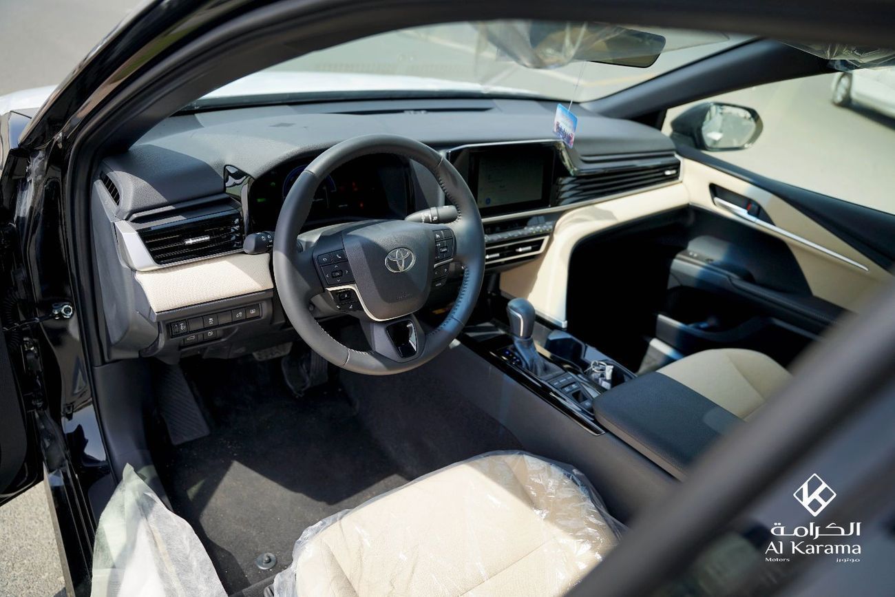تويوتا كامري LE HEV 2.5L Hybrid | Panoramic Roof | Power Seat | Rear Camera | GCC Specs | Zero KM