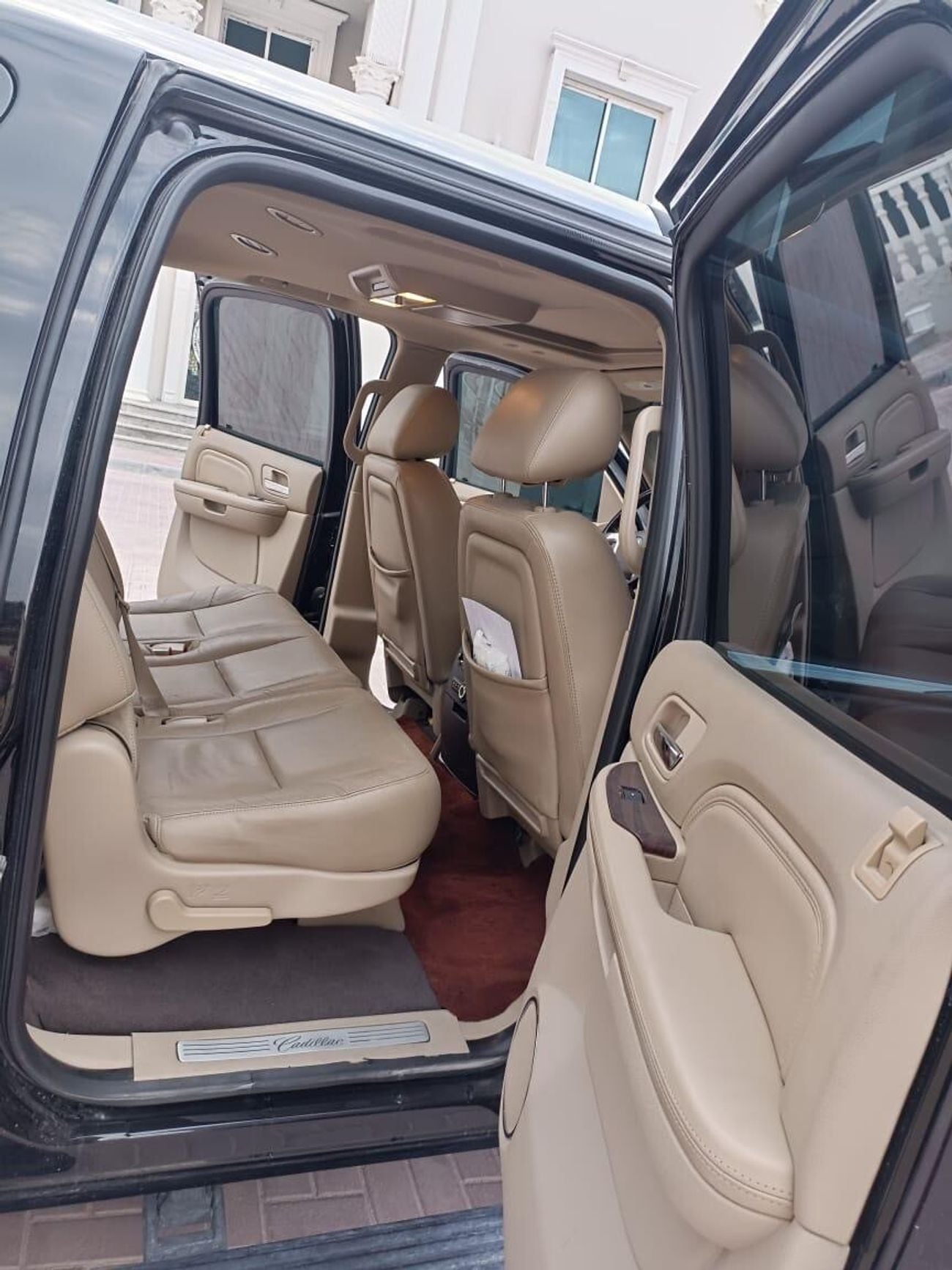 Cadillac Escalade ESV PREMIUM