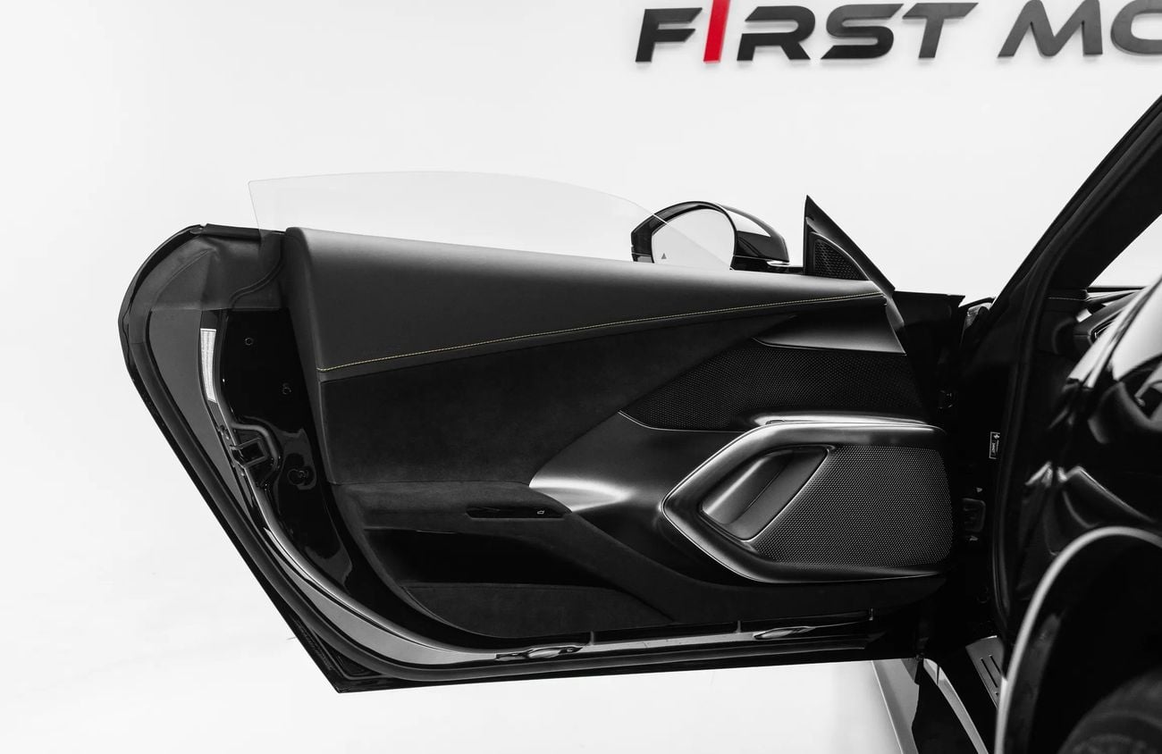 فيراري 12سيلندري 6.5 L Naturally Aspirated V12 Engine