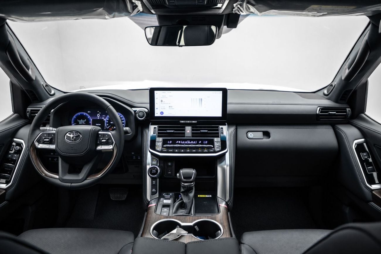 Toyota Land Cruiser VX LC300 3.5L - Pearl White Inside Black | Export Only