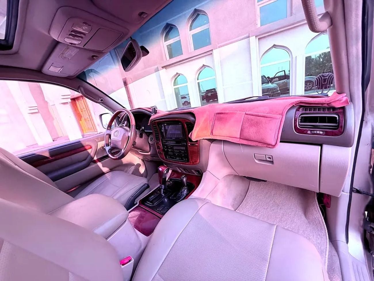 Lexus LX470 لكزس LX470 خليجي LX 470 GCC Specs - Reliable Luxury SUV