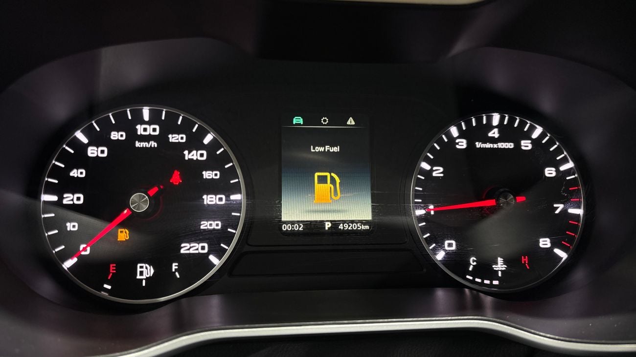 MG ZS STANDARD 2025 | AED 525/Month | 0 DP | 30 Day Return | Warranty | Service History