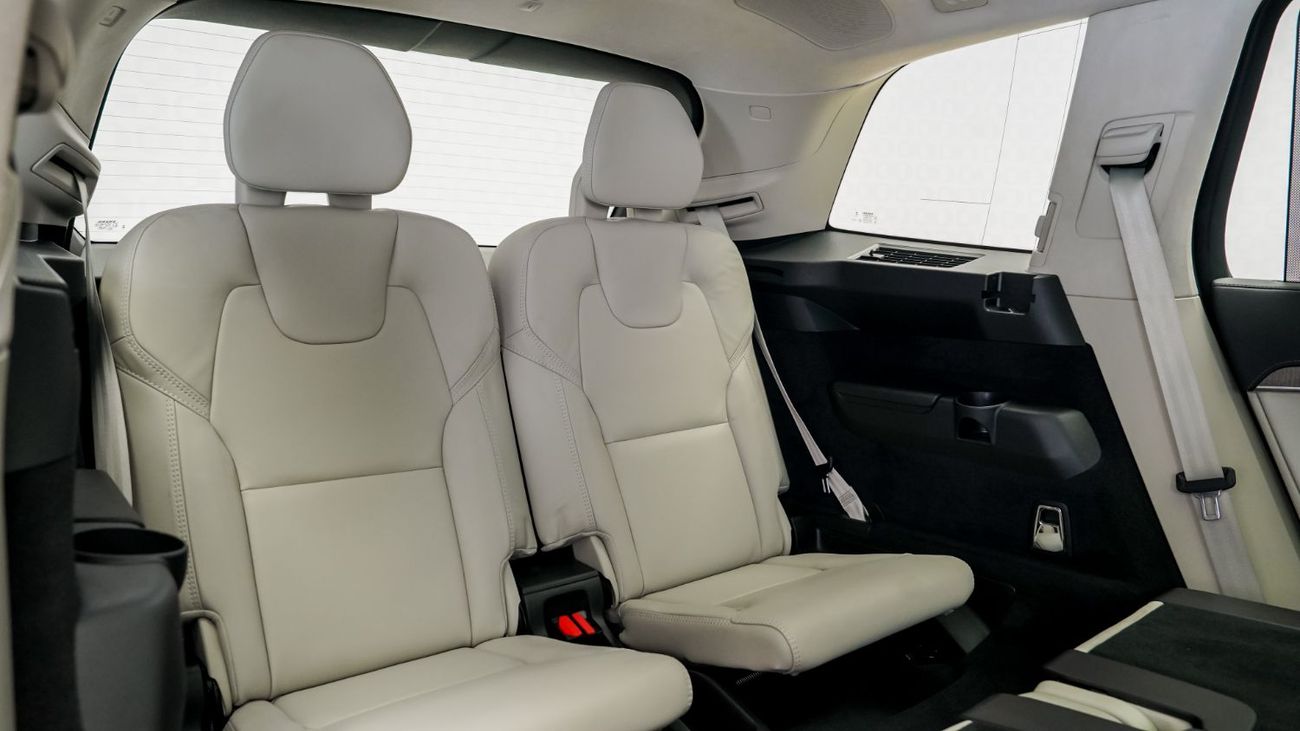 Volvo XC90 B6 Ultimate Bright | Volvo Active Warranty December 2028 | GCC Specs