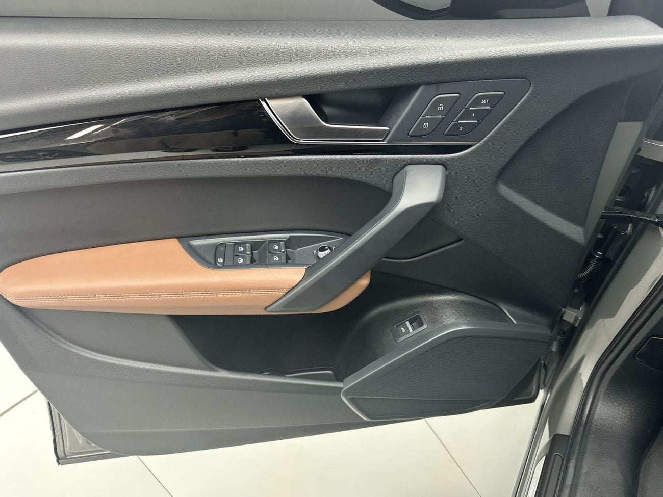 Audi Q5 45 TFSI SPORTBACK S-LINE (Ref# 003106)