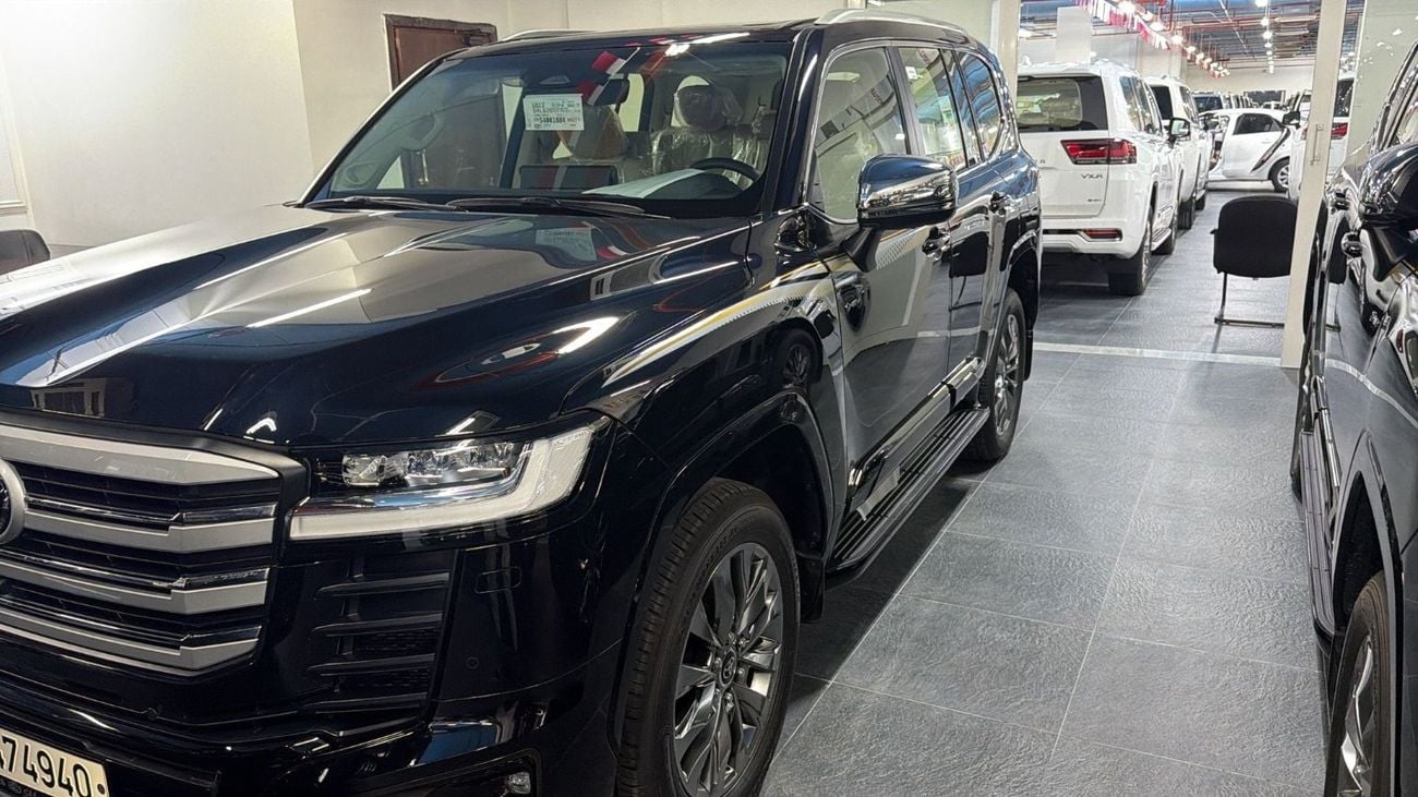 Toyota Land Cruiser VX Twin turbo hybrid