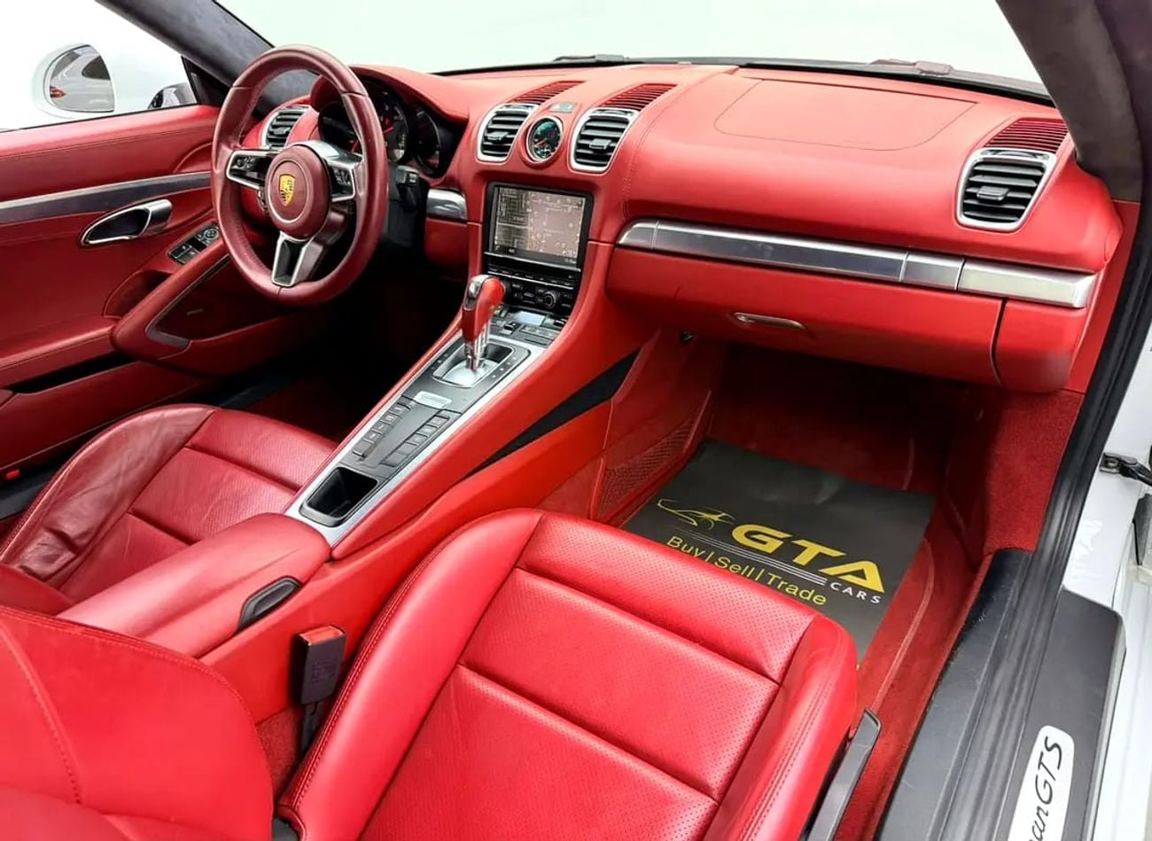 Porsche Cayman GTS, Full Service History, Fully Loaded, Excellent Condition, GCC