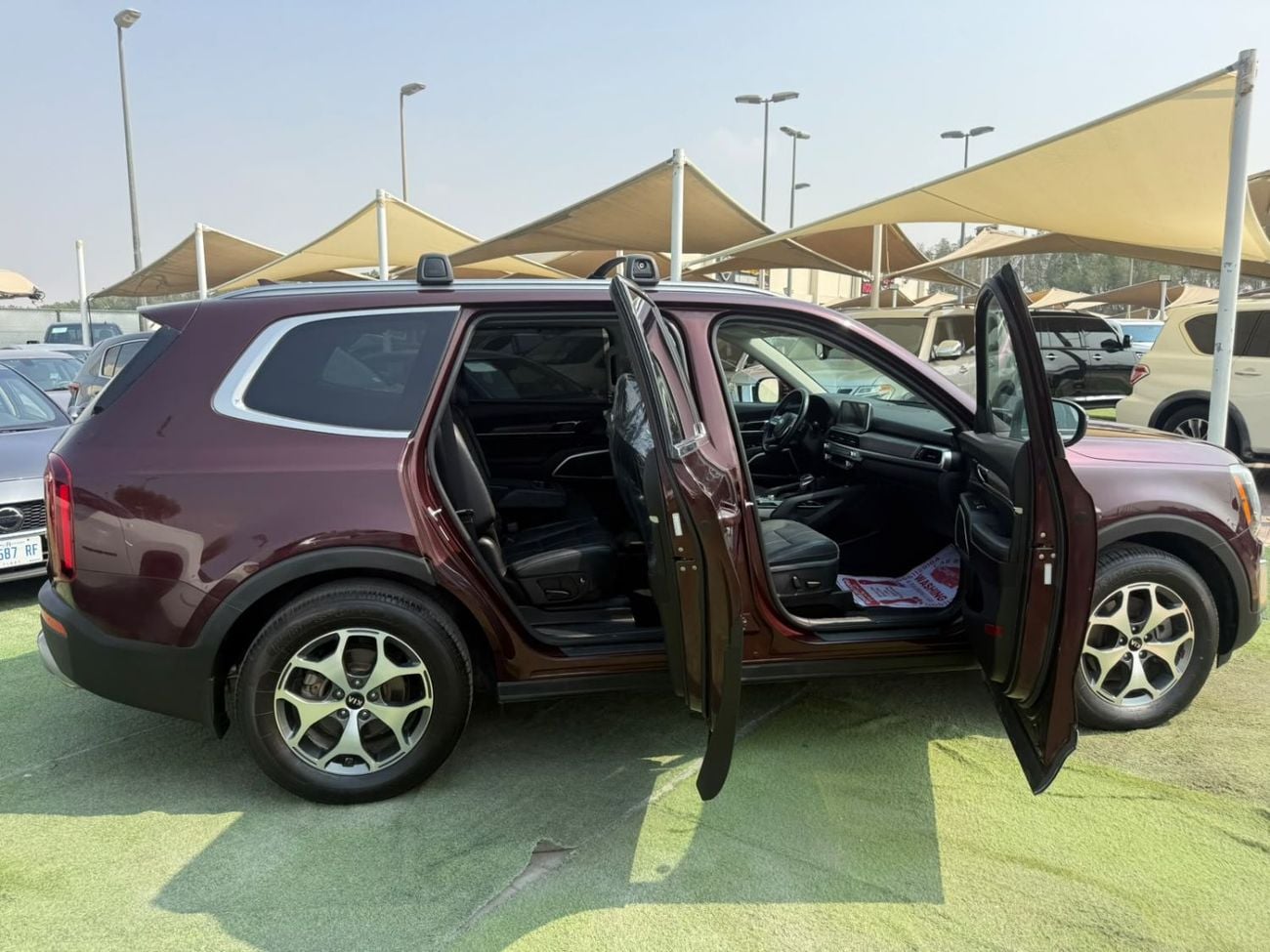 Kia Telluride LX