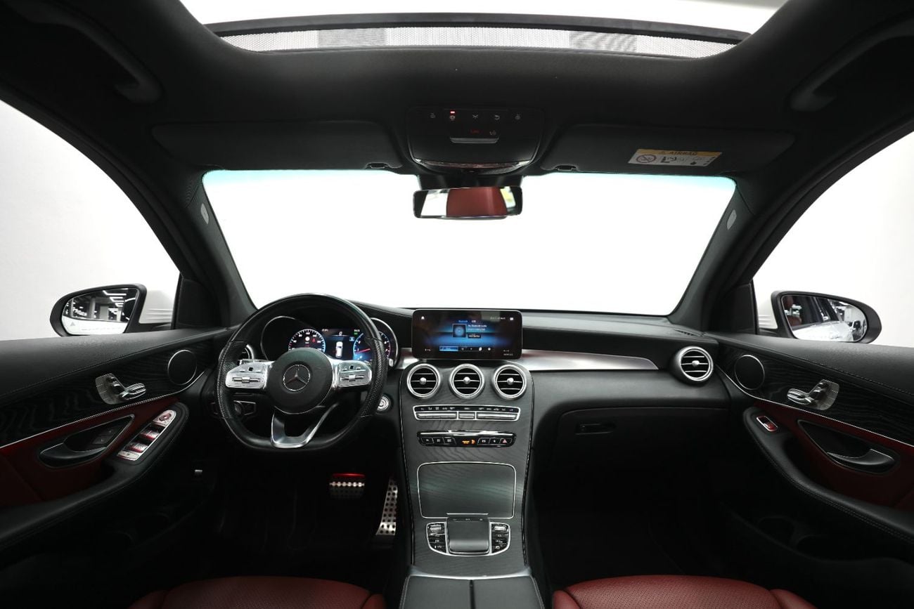 Mercedes Benz GLC200 STANDARD