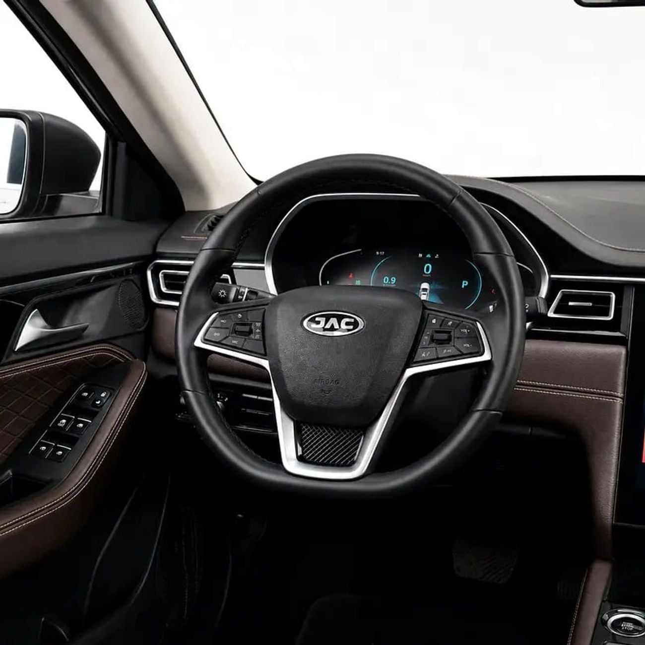 JAC J7 LUXURY 669 P.M • 0% Downpayment • • 1 Year Warranty