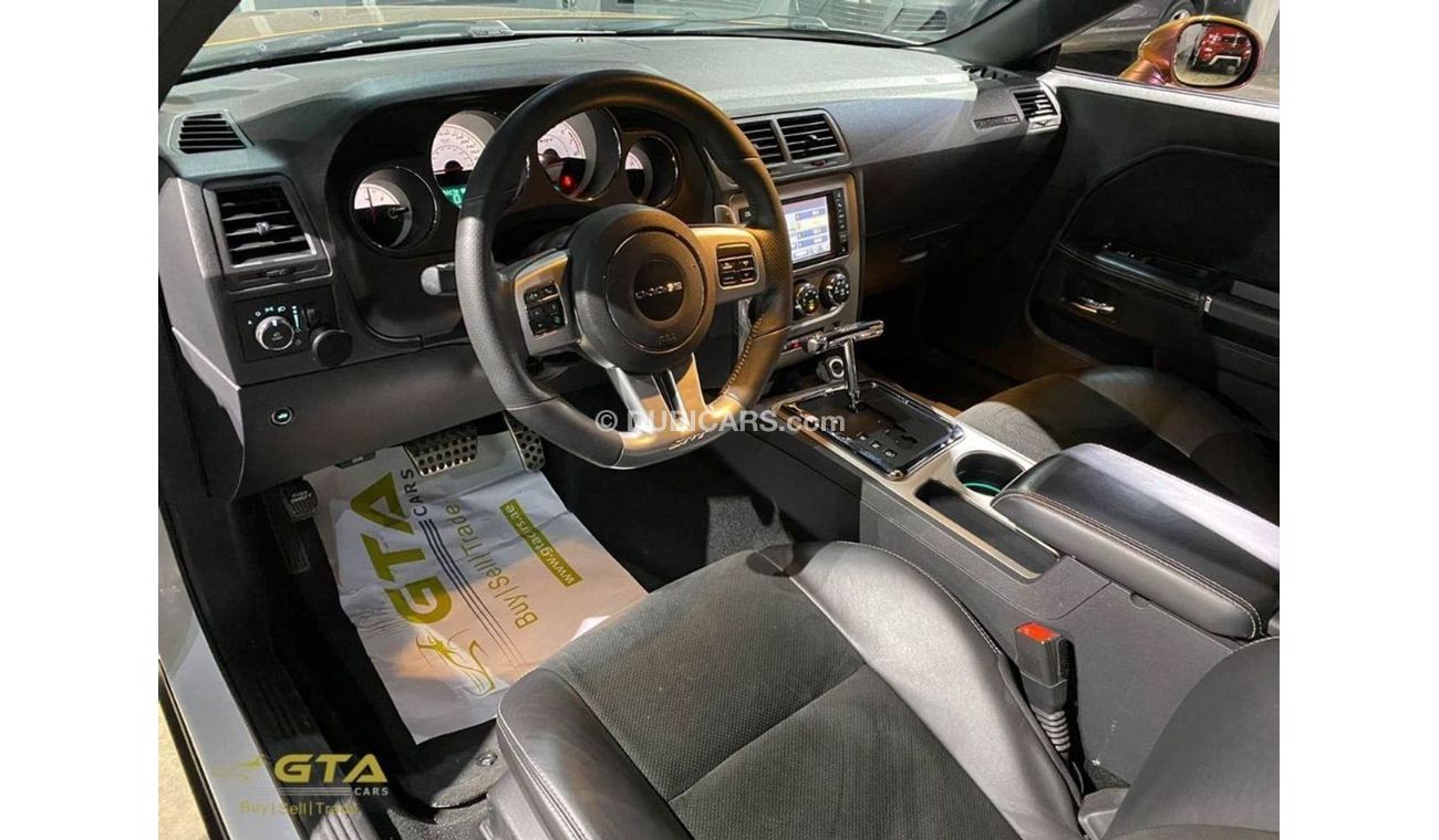 Dodge Challenger 2014 Challenger 6.4 SRT 8 with 1 Year Warranty