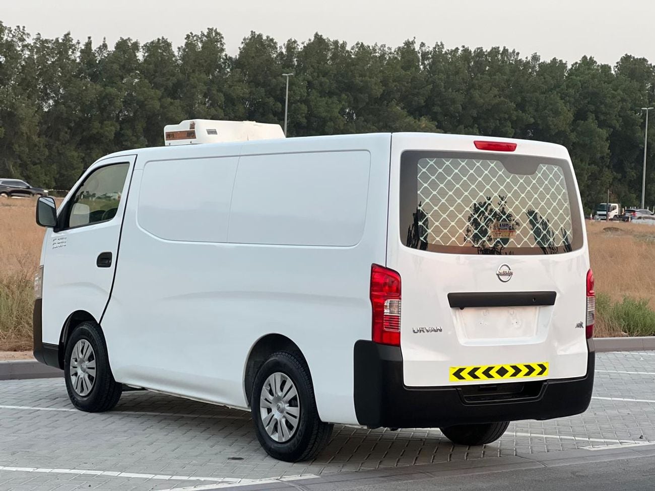 Nissan Urvan STANDARD