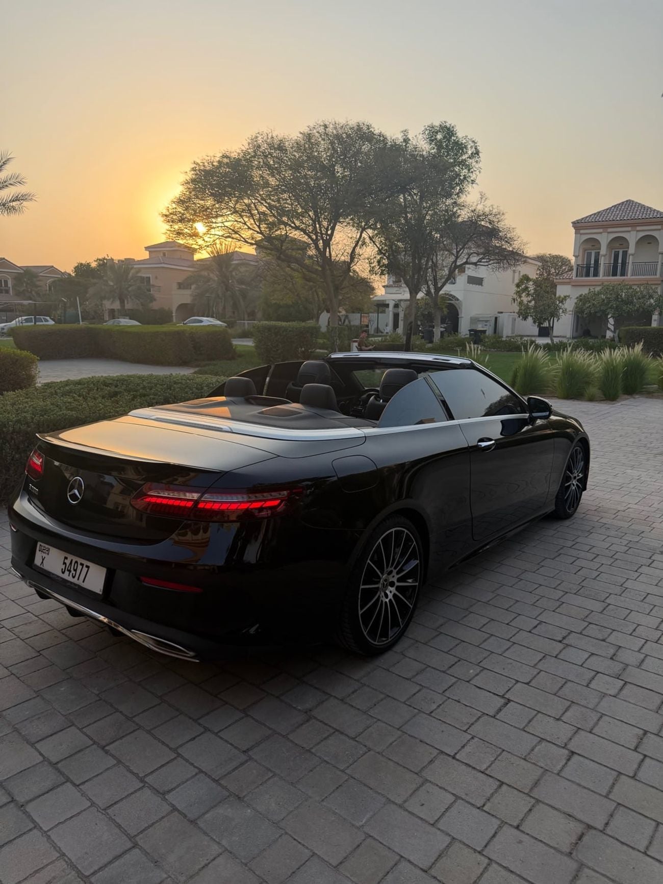 مرسيدس بنز E200 CABRIO