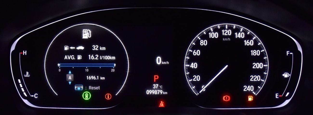 Honda Accord EX-L EXCELLENT DEAL for our Honda Accord ( 2022 Model ) in Grey Color GCC Specs