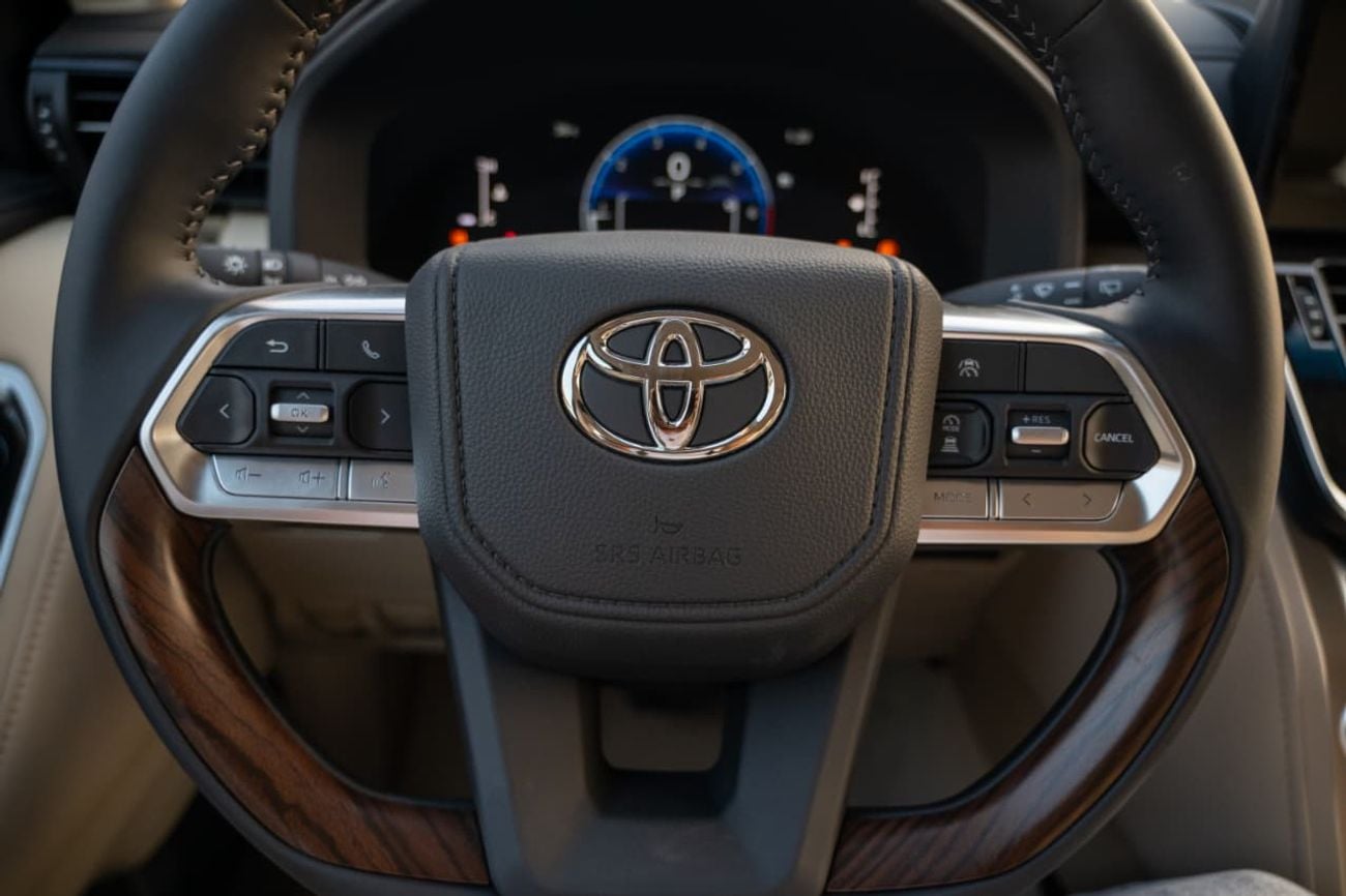 Toyota Land Cruiser GXR 4.0L V2 WITH RADAR 2026 MODEL GCC SPECS
