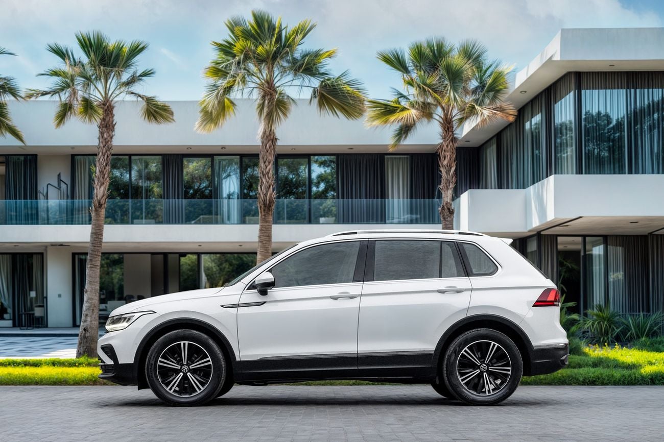 Volkswagen Tiguan Life Tiguan Life | 1,273 P.M | 0% Downpayment | Low KMs