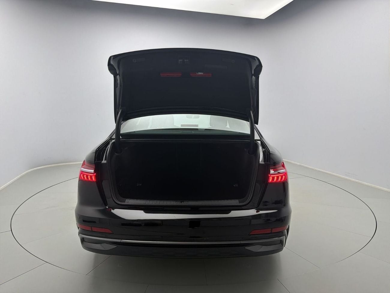 أودي A6 40 TFSI 190hp (Ref# 63256) - EXCLUSIVE OFFER