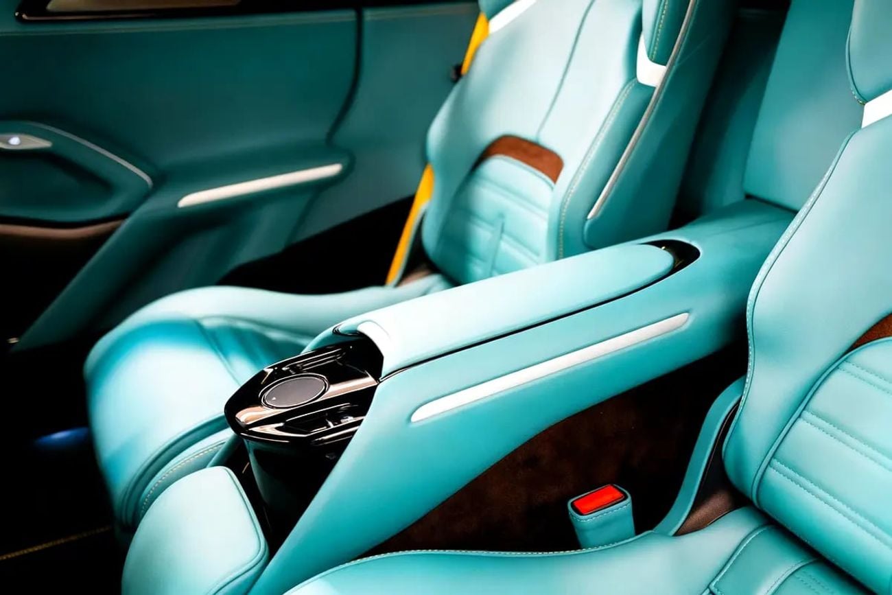 Ferrari Purosangue European Specs - Brand | FULL CARBON | SERVICE CONTRACT 7 YEARS