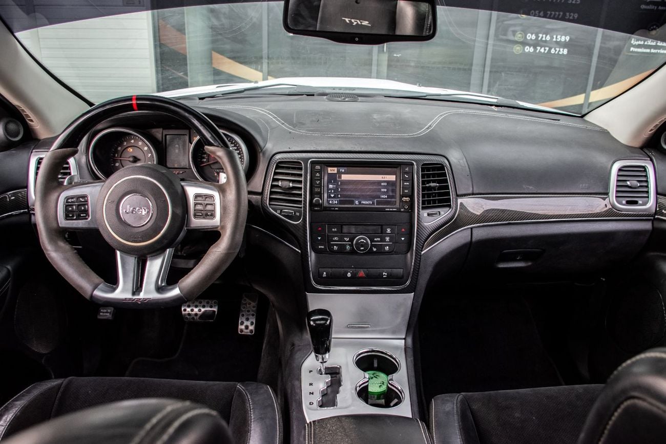 Jeep Grand Cherokee SRT8