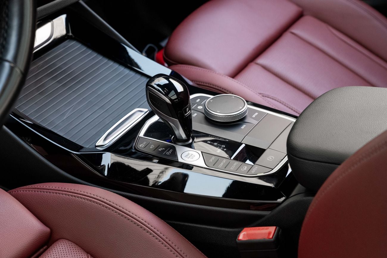 بي أم دبليو X3 xDrive30i M Sport X3 xDrive30i M Sport | 3,232 P.M | 0% Downpayment | X3 30i M-Kit | BMW WARRANTY / SERVICE
