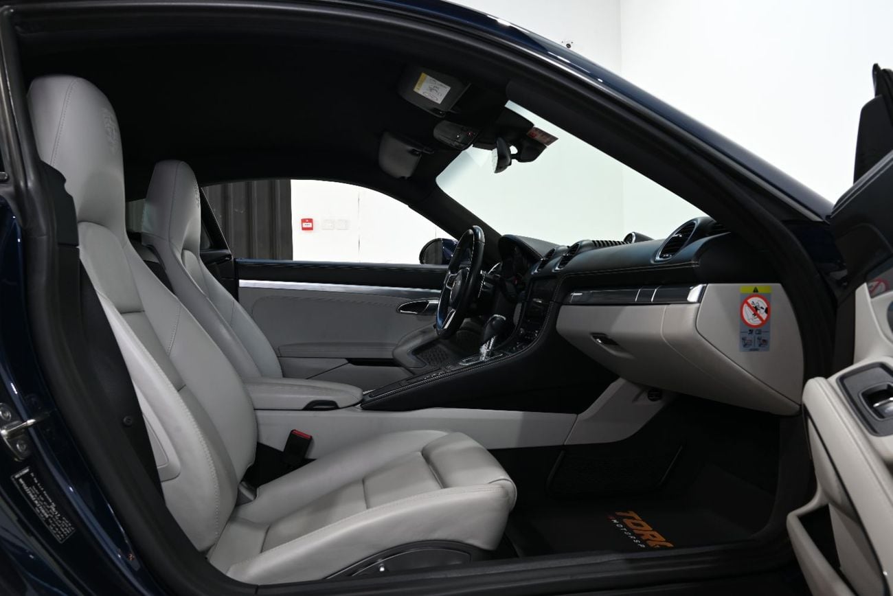 Porsche 718 Cayman S 2018 Porsche 718 Cayman S, Full Service History, Excellent Condition, GCC