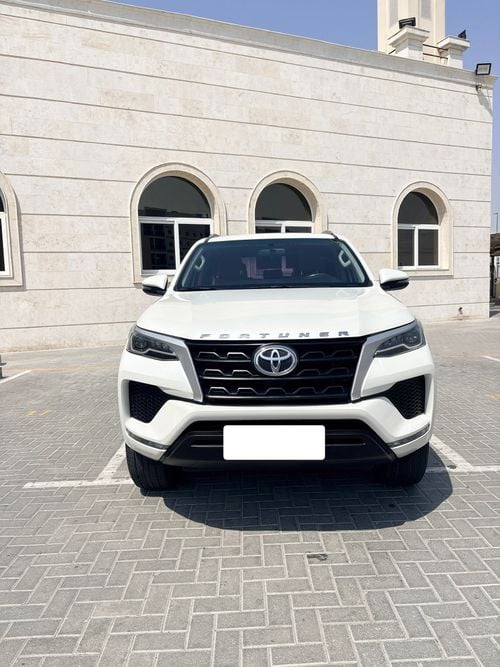 Toyota Fortuner GX2