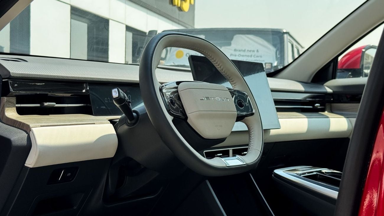 Jetour Dashing LUXURY 2025 GCC 1.6L Turbo 4 Cylinders