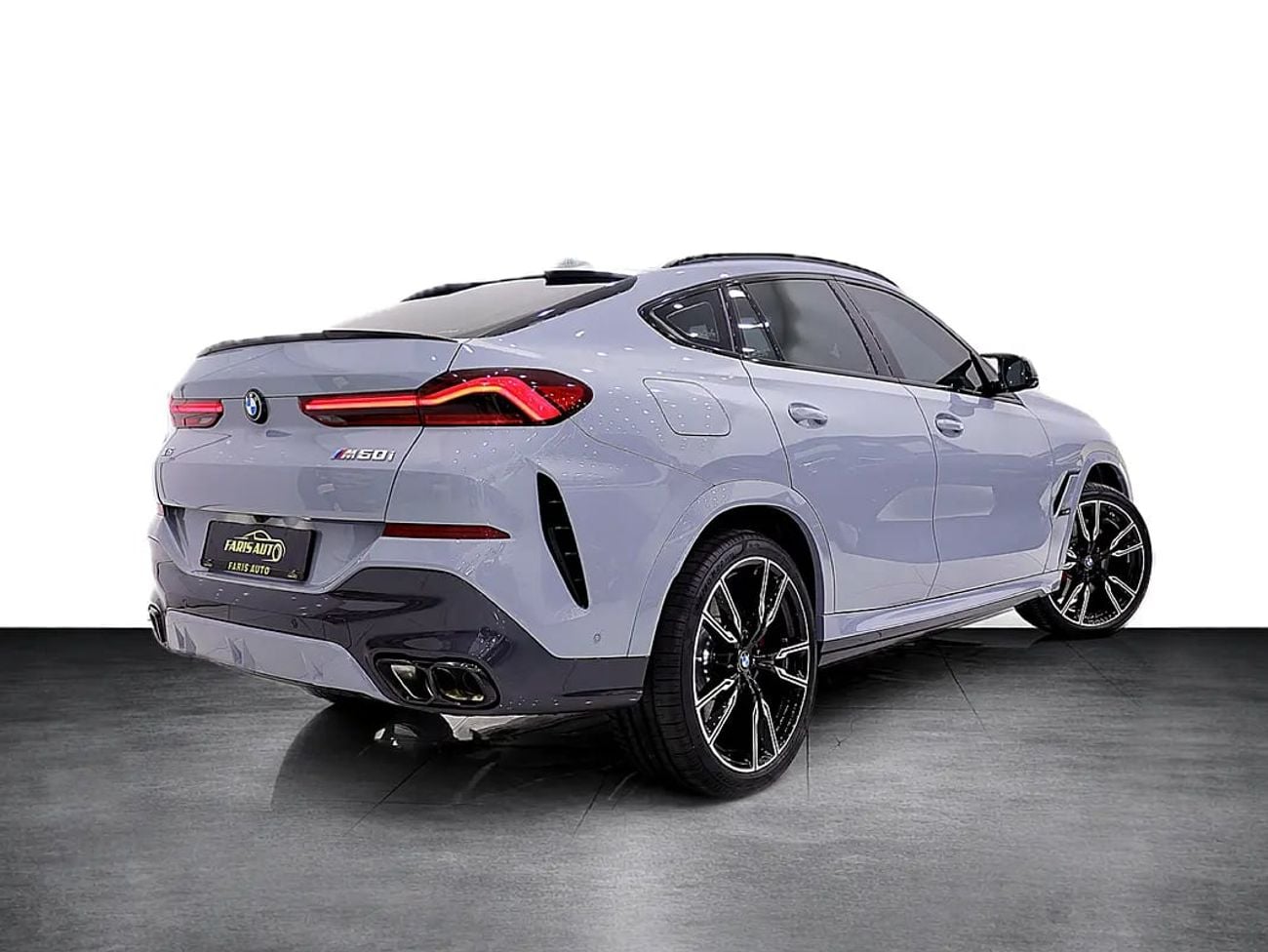BMW X6 M60i GCC SPECIAL NARDO GRAY -CARBON PACKAGE + 5 YEARS WARRANTY + SERVICE + Brake service