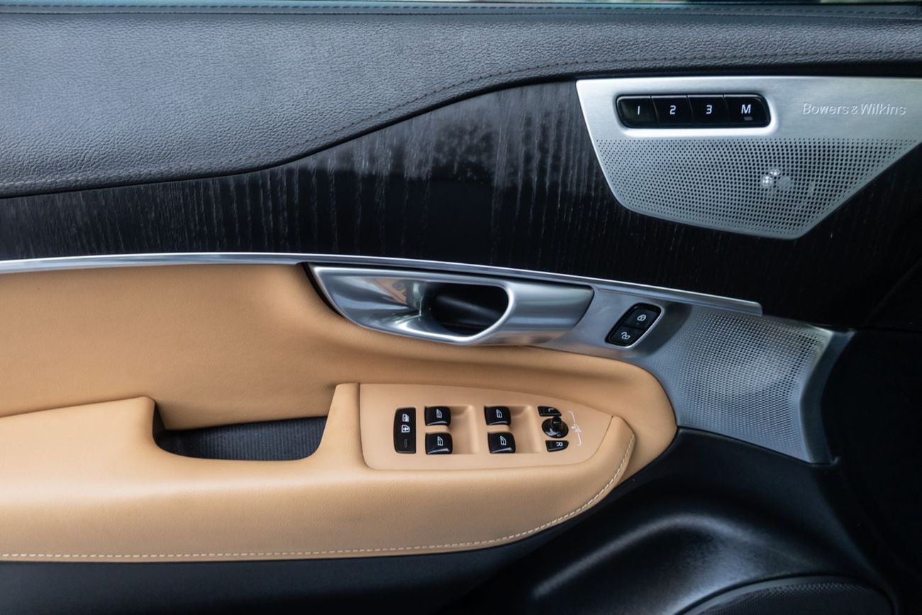 فولفو XC 90 ULTIMATE BRIGHT فولفو XC90 B6 ألتيميت برايت 2024 خليجية | ضمان الوكالة | عقد صيانة